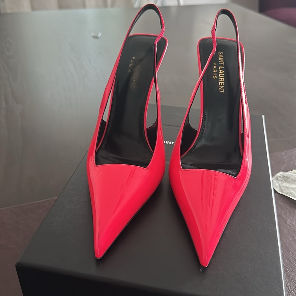 Saint Laurent Kiss 105 Patent Slingback Pump